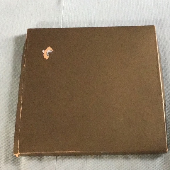 Vintage Swiss handkerchief set of 2 in original box - Picture 6 of 6